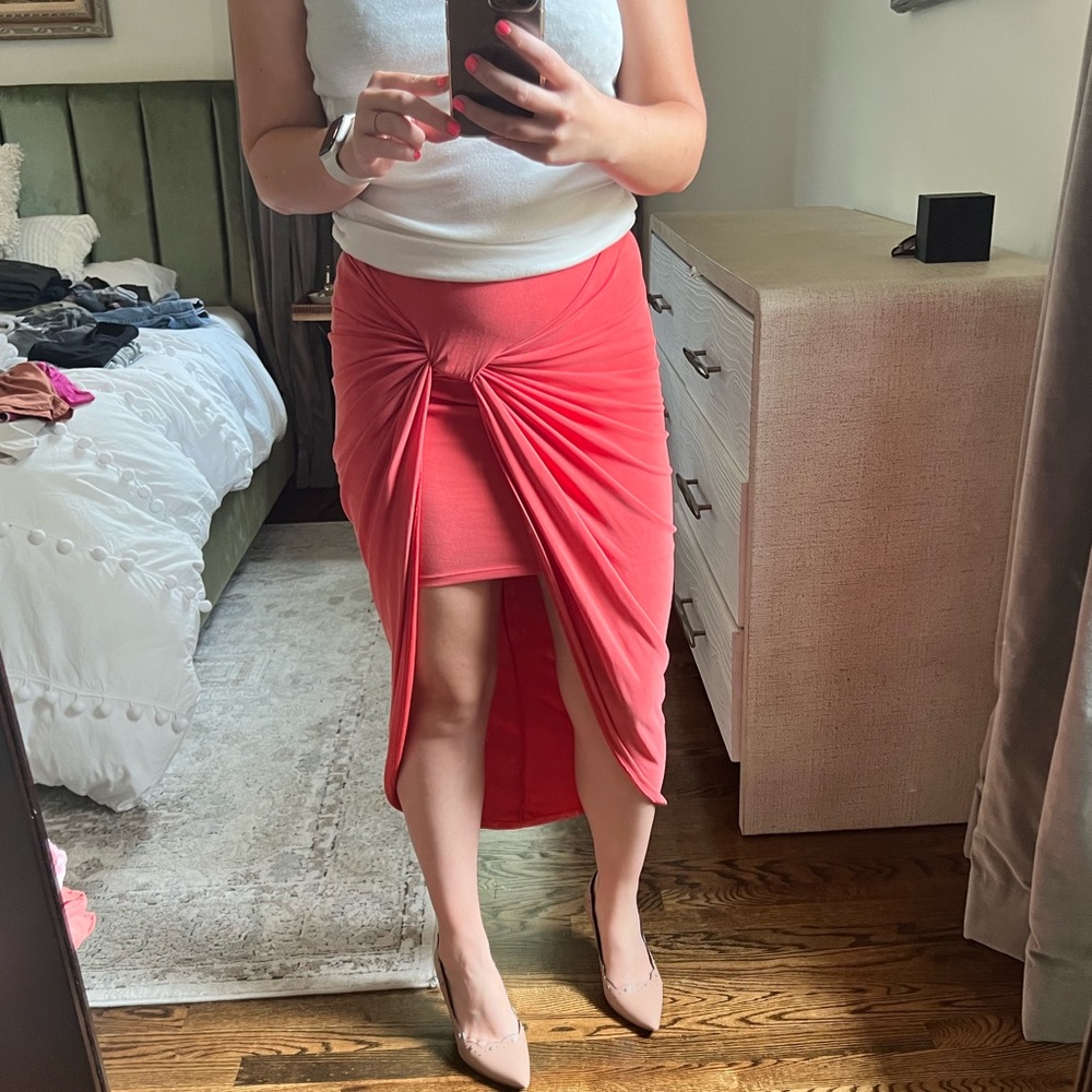 FOREVER 21 - Midi Length Coral Skirt with Leg Slit